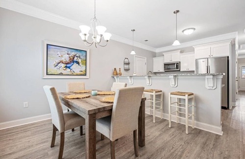 Darien House | Welcome To Coastal Retreat