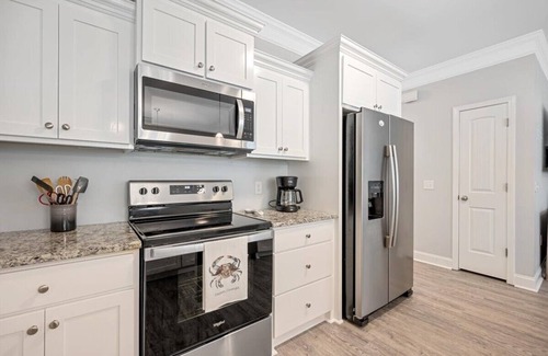 Darien House | Welcome To Coastal Retreat