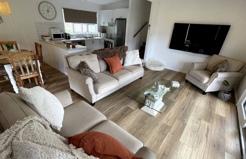 Venus Bay Cottage | Welcome to Crichton 8, your idyllic home away from home