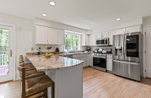 York Harbor House | Welcome to Following Seas!
