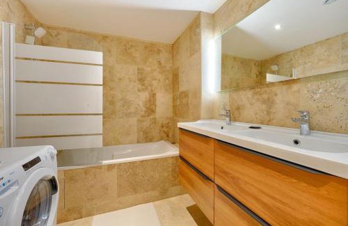 Marly-le-Roi Apartment | Welcome to Forest House