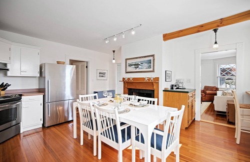 York Harbor Condo | Welcome to Harbor Breeze!