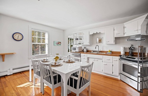 York Harbor Condo | Welcome to Harbor Breeze!