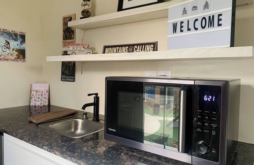 Medicine Park Apartment | Welcome to InnHabit – Medicine Park’s only tiny house resort building unforgettable memories