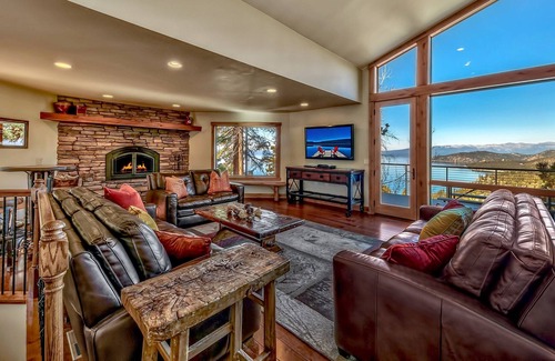 Zephyr Cove House | Welcome to Lake Tahoe. Welcome to Lake Tahoe. Welcome to La