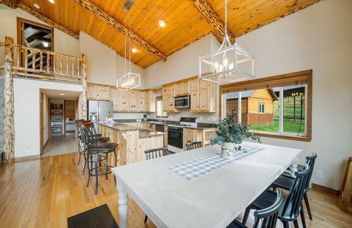 Durango - Purgatory Cabin | Welcome to Lemon Lodge! Relax and unwind in this private and secluded cabin.