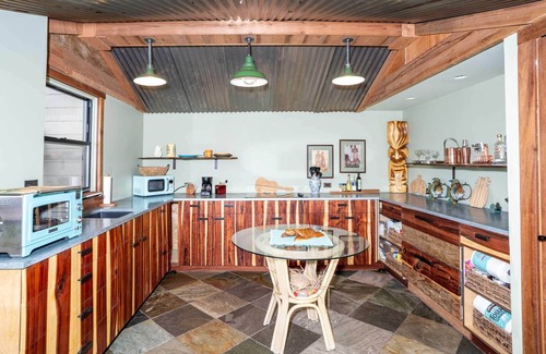 Kapalua Condo | Welcome to Margarita 'Villa at the Ridge' !