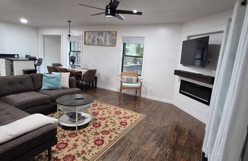 Clayton House | Welcome to mountain retreat in the tranquil beauty of Rabun County!