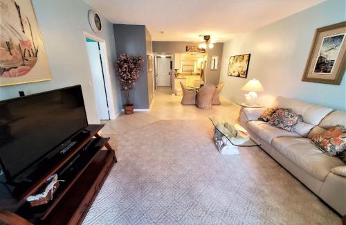 Daytona Beach House | Welcome to Oasis #21 Your Coastal Retreat in Daytona Beach Shores-Walk To The Beach