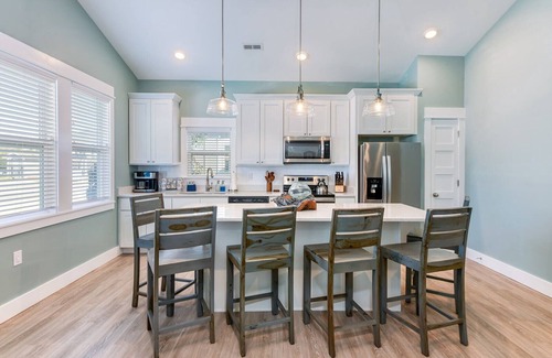 Corolla Light Condo | Welcome to Ohanakai - 2 bed, Single Level Pets Welcome! Walk to the Beach