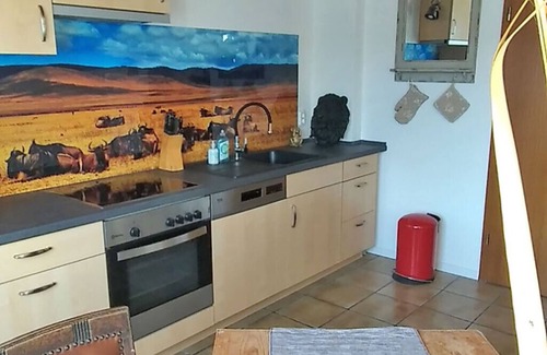Andernach Apartment | Welcome to our centraly located appartment with private parking & terrace.