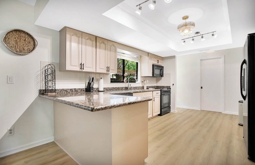 West Bradenton House | Welcome to our gorgeous remodelled home! Near Anna Maria and Bradenton beach.