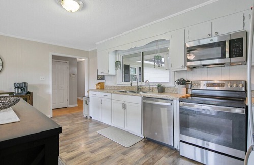 Westover House | Welcome to our house!