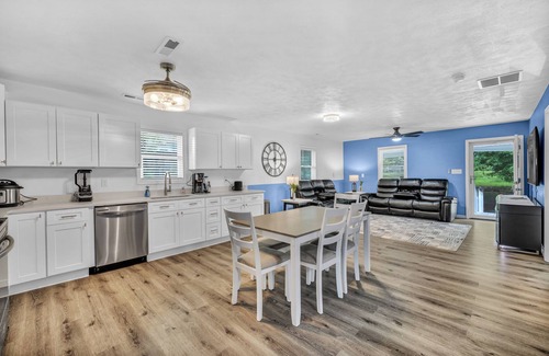 Owensboro House | Welcome to simple comfort a like new family friendly home Full of accommodation