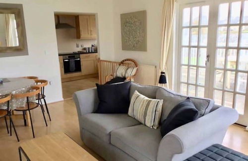 South Cerney House | Welcome to Solius, our Castle by the lake