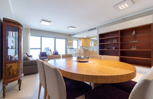 Jerusalem Apartment | Welcome to «The Cedar» by MPJ Vacation Rentals Ltd