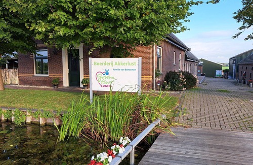 Leidschendam Apartment | Welcome to the van Boheemen family on the Akkerlust farm.