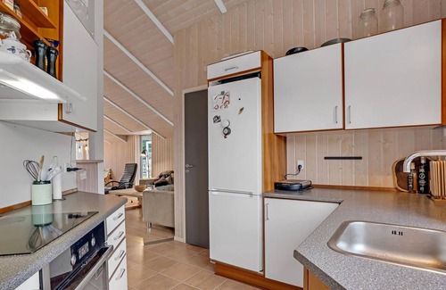 Hoeve Strand House | Welcome to this spacious vacation home!