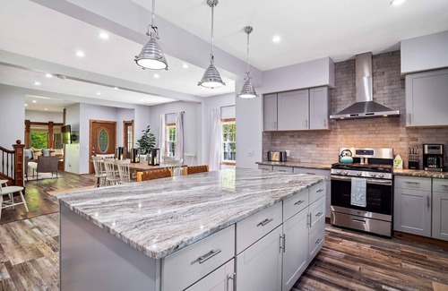 Geneva House | Welcome To Wine Country - Relaxed Luxury!