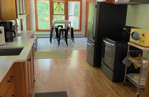 Sister Bay House | Welcome to your home away from home in the heart of Sister Bay!
