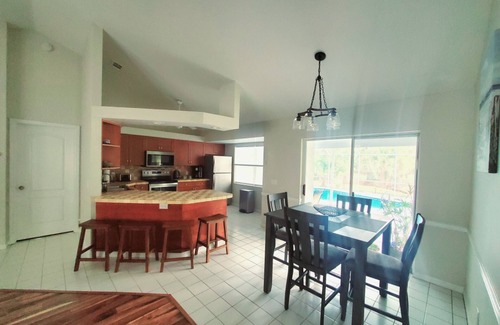 Rural Estates House | Welcome to Your Naples Getaway - Private Home with Heated Pool