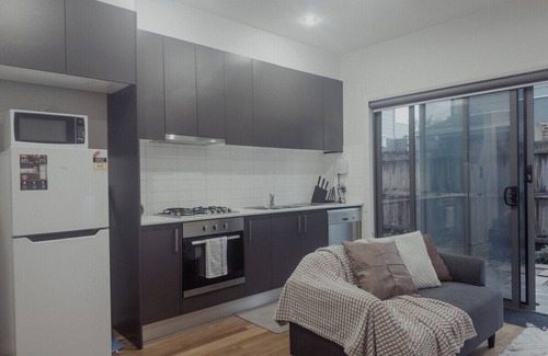 Glenroy House | Welcome to your peaceful apartment in Glenroy