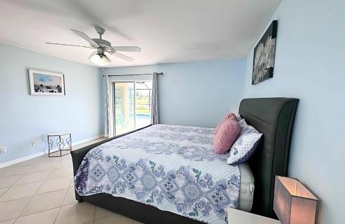 Port Charlotte Villa | Welcome to Your Riverside Retreat