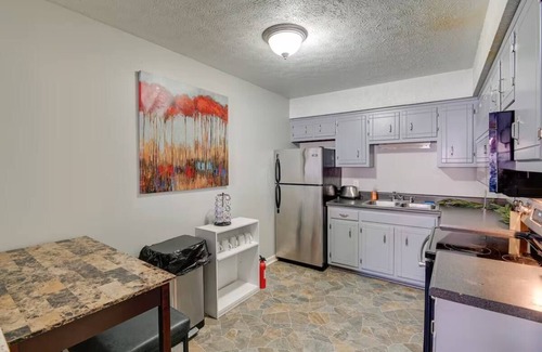 Midtown Apartment | Welcome to your stylish Nashville retreat, managed by Music City Property Mgmt.