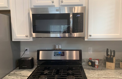 Lincolnville House | Welcome Y’all🤗Professionally cleaned