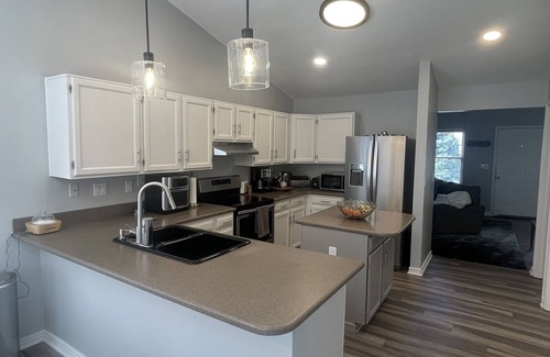 Ralston Valley House | Welcomes you!