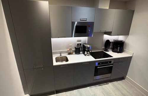 Central Milton Keynes Apartment | Welcoming 1-bedroom apartment in Milton Keynes
