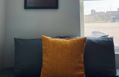 Downtown Omaha Apartment | Welcoming 1BD/1BA + Balcony- Downtown Omaha