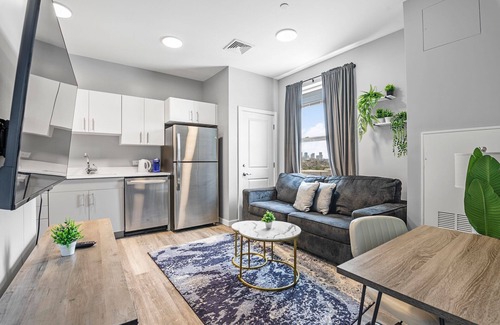 Everett Apartment | Welcoming 1BR Near Encore Boston 6823