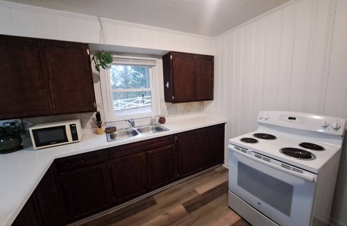 Winston - Salem House | Welcoming 2-bedroom house with WiFi in Winston-Salem