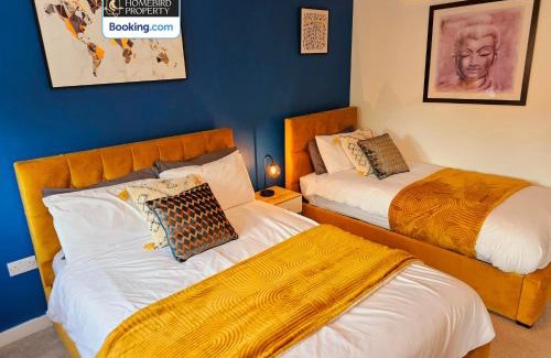 Harrogate Apartment | Welcoming 2Bedroom Apartment By Homebird Property Management Short Lets & Serviced Accommodation Harrogate With Free Parking