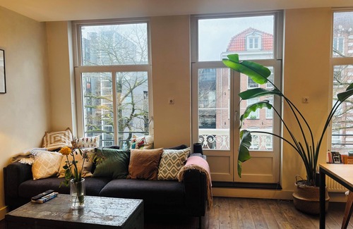 Amsterdam City Centre Apartment | Welcoming and bright apartment in marvelous Amsterdam
