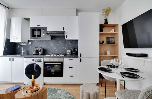 Montmartre Apartment | Welcoming Apartment - 1BR/4P - SacrÃ©-CÅ“ur