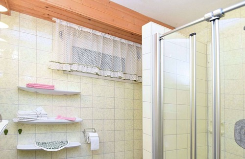 Roehrnbach Apartment | Welcoming Chalet near Forest in Rohrnbach