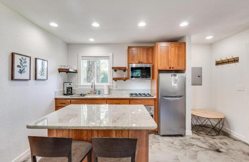 Grants Pass House | Welcoming Grants Pass Retreat - Walk to Park!