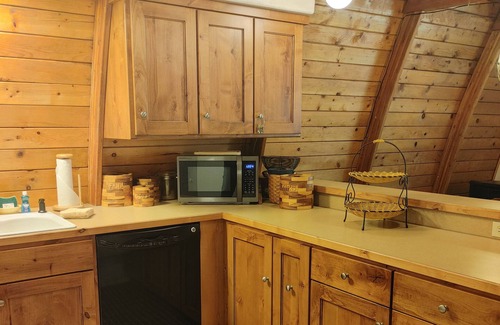 McCall Cabin | Welcoming home with large decks & wood stove - located in heart of McCall