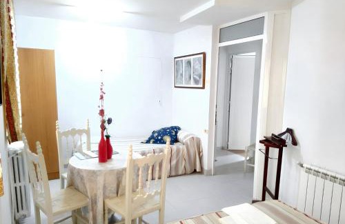 Burgos House | Welcoming House in Burgos with Terrace and City View