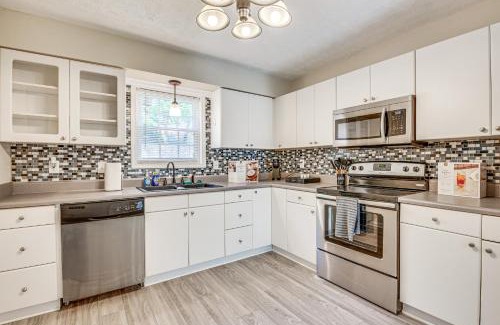 Smyrna House | Welcoming Townhome half Mi to Downtown Smyrna