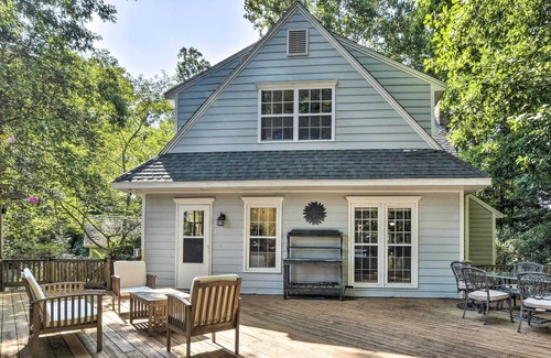 Wake Forest House | Welcoming Wake Forest Abode < 2 Mi to Dtwn!