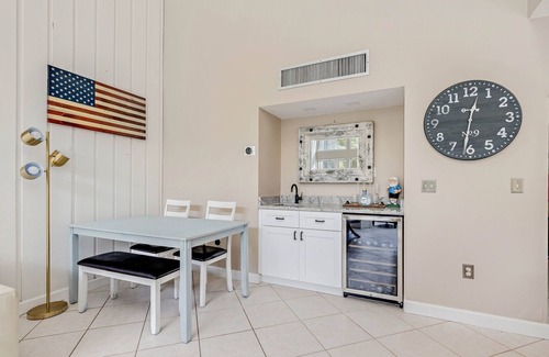 Sawgrass Condo | Well appointed furnished vacation pool home in PV Beach Sawgrass Country Club.