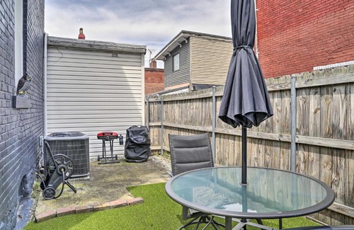 South Side Flats House | Well-Appointed Pittsburgh Home 1 Mi to Dtwn!