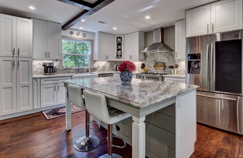 Highlands Hills House | Well Hello Dolly! - Beautifully renovated home