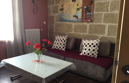 Vauvert Bed & Breakfast | Well-kept gite in Petite Camargue with in-house swimming pool