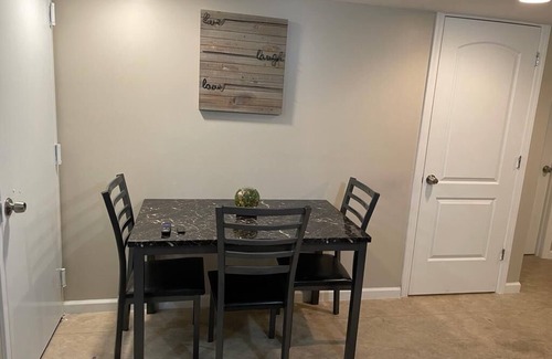 Queens House | Well maintained 2 bedroom minutes away from JFK airport