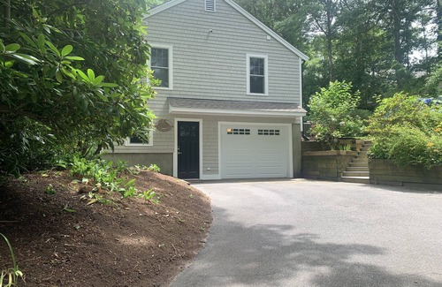 East Dennis House | Well Maintained, Renovated Cape Cod Rental
