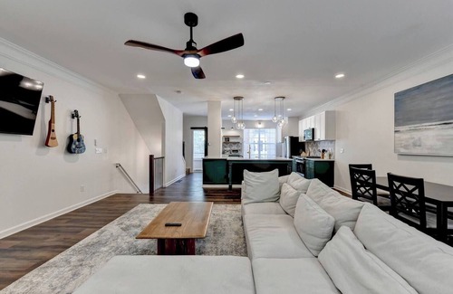 Johns Creek House | Well, Well, Wellsley. Townhouse